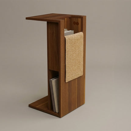 jewl nesting table + scratcher