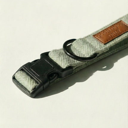 Tweed Collar